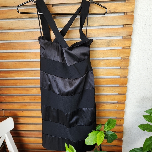 KITTY KAT Size 14 black figure-hugging midi dress - Picture 7 of 15